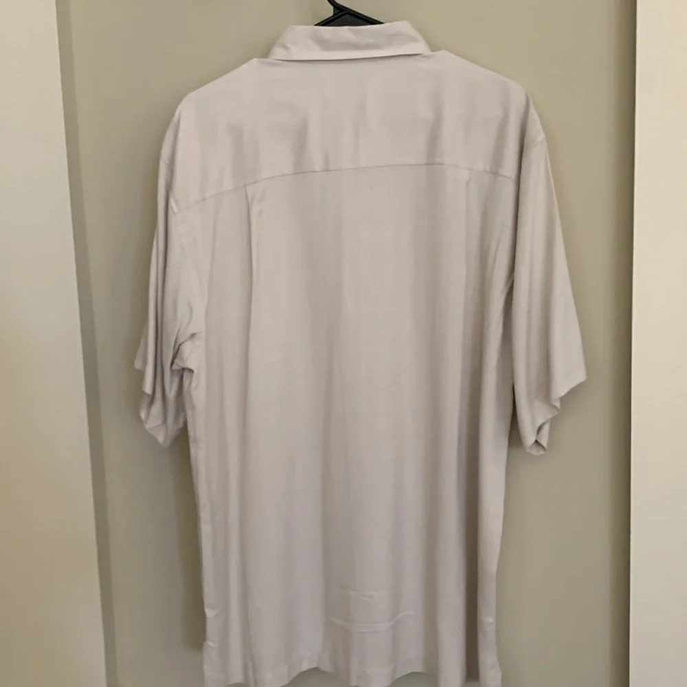 Izod, mens shirt sleeve, silk shirt, NWT - Picture 4 of 6